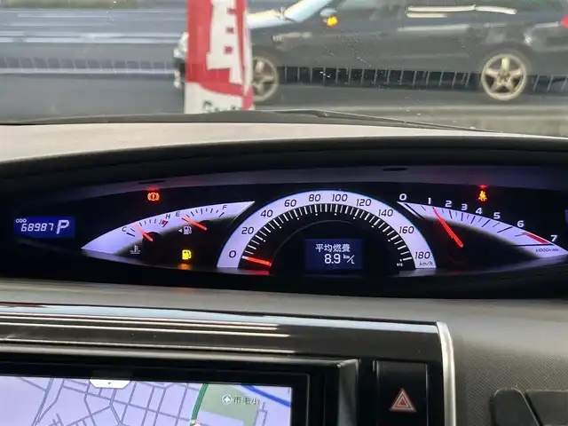 トヨタ エスティマ アエラス レザーパッケージ 茨城県 2015(平27)年 6.9万km ホワイトパールクリスタルシャイン プッシュスタート/MT付きAT/スマートキー/Wエアコン/クルーズコントロール/SDナビ（DVD再生機能あり）/フルセグTV/ビルトインETC/carrozzeriaフリップダウンモニター/格納式サードシート/D席パワーシート/純正フロアマット/両側パワースライドドア/純正アルミホイル/前後クリアランスソナー/オートライト/Wエアバック