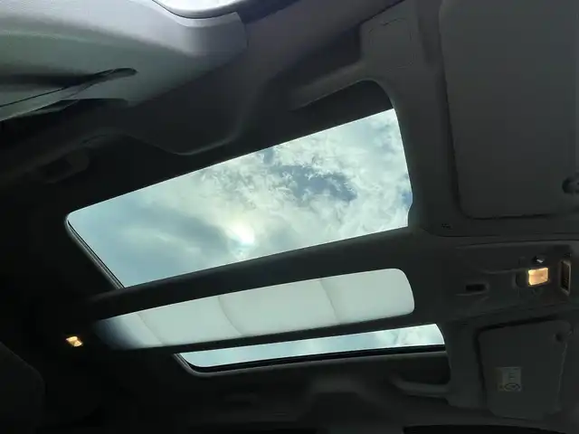 シトロエン ベルランゴ シャイン 山口県 2021(令3)年 4.2万km サーブル 衝突軽減B /BSM /レーンアシスト　/インテリジェントハイビーム　/パーキングセンサー　/ディスプレイオーディオ　/全方位カメラ　/ステアリングスイッチ  /パドルシフト  /純正ブラック16インチAW/スマートキー  /スペアキー  /保証書　