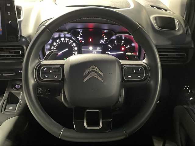 シトロエン ベルランゴ シャイン 山口県 2021(令3)年 4.2万km サーブル 衝突軽減B /BSM /レーンアシスト　/インテリジェントハイビーム　/パーキングセンサー　/ディスプレイオーディオ　/全方位カメラ　/ステアリングスイッチ  /パドルシフト  /純正ブラック16インチAW/スマートキー  /スペアキー  /保証書　