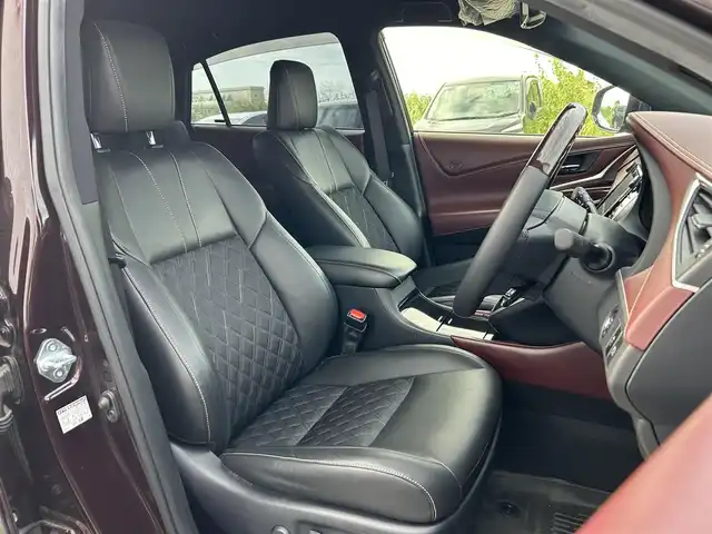 トヨタ ハリアー プレミアム アドバンスドP 奈良県 2017(平29)年 3.4万km ブラキッシュレッドマイカ JBLプレミアムサウンドシステム/純正９インチナビ（510137）/（フルセグ／ＢＴ／ＣＤ／ＤＶＤ）/レーダークルーズコントロール/全方位モニター/前後コーナーセンサー/プリクラッシュセーフティ/レーンキープアシスト/パワーバックドア/ハーフレザーシート/運転席パワーシート/ドライブレコーダー/ＥＴＣ/純正18インチＡＷ