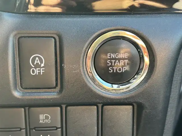 トヨタ ヴォクシー ZS 煌Ⅲ 栃木県 2020(令2)年 3.7万km ブラック トヨタセーフティセンス/ALPINE9インチナビ/フルセグTV/DVD/Bluetooth/HDMI/ALPINEフリップダウンモニター/バックカメラ/ETC/ナビ連動ドライブレコーダー/両側パワースライドドア/ハーフレザーシート/クルーズコントロール/ステアリングリモコン/LEDオートライト/フォグランプ/オートハイビーム/シートバックテーブル/ロールサンシェード/スマートキー×2/アイドリングストップ