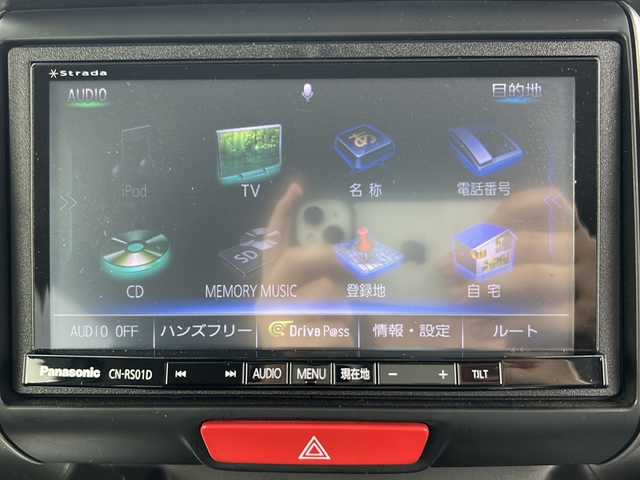 ホンダ Ｎ ＢＯＸ G L SSパッケージ 富山県 2015(平27)年 5.6万km プレミアムホワイトパールⅡ 禁煙車/純正ナビ/両側電動スライドドア/４ＷＤ/バックカメラ/スマートキー/シートヒーター/ドライブレコーダー/電動格納ミラー/アイドリングストップ/ＥＴＣ/プッシュスタート/スペアキー/純正フロアマット