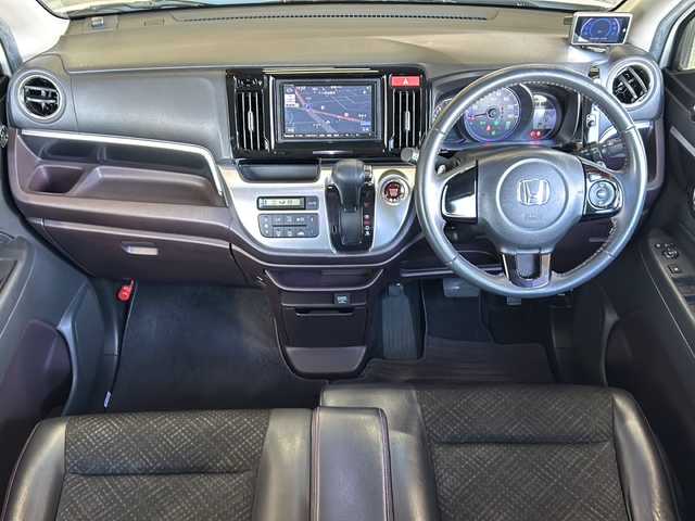 ホンダ Ｎ ＷＧＮ カスタム G ターボパッケージ 静岡県 2013(平25)年 7万km プレミアムホワイトパール 社外ナビ（AM FM DTV SD VTR ハンズフリー HDMI）/クルーズコントロール/社外アルミホイール/ハーフレザーシート/ETC/USB入力端子/パドルシフト/レーダー探知機/ステアリングリモコン/プッシュスタート/スマートキー/W＋サイドエアバッグ/カーテンエアバッグ/ABS /横滑り防止装置/盗難防止装置/オートライト/キノセンヘッドライト