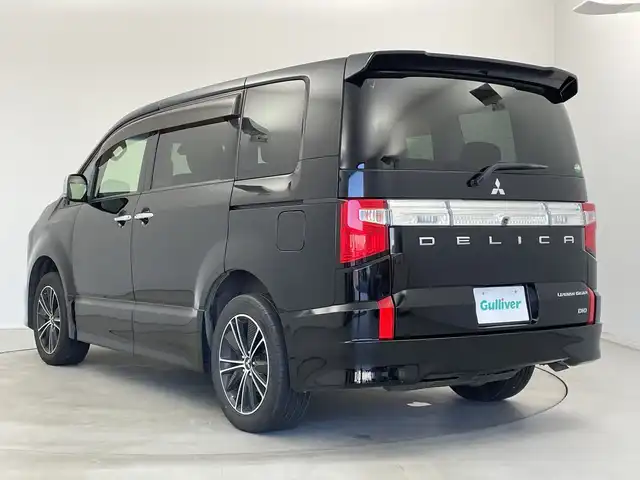 三菱 デリカＤ：５ アーバンギア G パワーパッケージ 新潟県 2019(平31)年 5.1万km ダイヤモンドブラックマイカ 4WD/10.1インチ純正メモリナビ/　フルセグTV/Bluetooth/CD/DVD/USB/衝突被害軽減ブレーキ/レーンキープアシスト/レーダークルーズコントロール/ブラインドスポットモニター/パワーバックドア/全方位モニター/ドライブレコーダー/D席パワーシート/前席シートヒーター/両側パワースライドドア/ETC/LEDヘッドライト/オートマチックハイビーム/アイドリングストップ/横滑り防止装置/オートライト/パドルシフト/レザーステアリング/ステアリングスイッチ