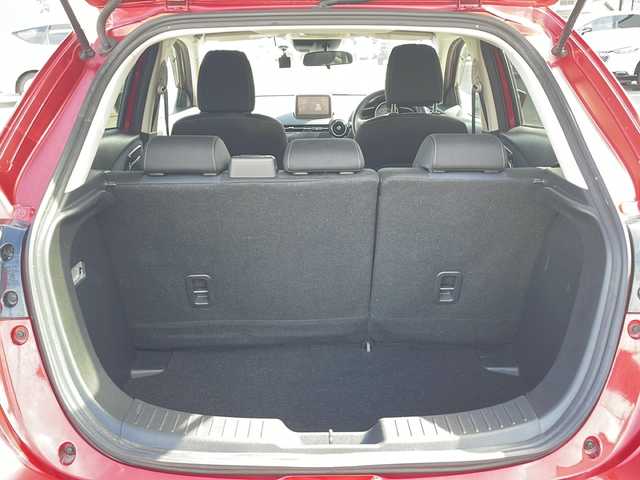 マツダ デミオ XD 香川県 2014(平26)年 5.3万km ソウルレッドプレミアムメタリック 純正7インチマツダコネクトナビ/→Bluetooth/USB/AUX/バックカメラ/LEDオートハイビーム/SCBS（衝突軽減ブレーキ）/DSC（横滑り防止装置）/クルーズコントロール/MTモード付AT/純正15インチアルミ/純正フロアマット/前方ドライブレコーダー/盗難防止装置/アイドリングストップ/プッシュスタート/キーレス