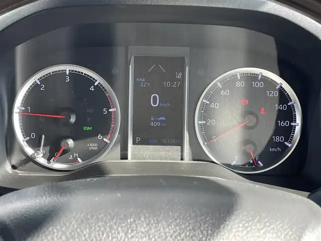 トヨタ グランエース プレミアム 宮崎県 2020(令2)年 1.9万km ブラック 純正ディスプレイオーディオ/ナビ/フルセグ/BT/CD/DVD/フリップダウンモニター/パノラミックビューモニター/ビルトインETC2.0/IC付ターボ/デジタルインナーミラー/ブラインドスポットモニター/プリクラッシュセーフティ/レーンディパーチャーアラート/オートハイビーム/クリアランスソナー/リヤクロストラフィックアラート/ブラインドスポットモニター/両側パワースライドドア/前席パワーシート/全席シートヒーター/純正17インチアルミAW/プッシュスタート/スマートキー/LEDヘッドライト