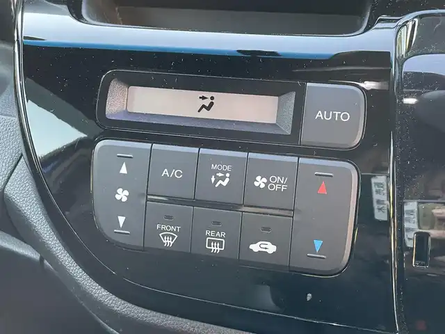 ホンダ Ｎ ＷＧＮ カスタムGSS2トーンカラースタイルPKGⅡ 愛知県 2019(令1)年 1.8万km ブリリアントスポーティブルーメタリック2トーン スマートキー/プッシュスタート/純正ナビ/（CD/DVD/FM/AM/BT/USB）/フルセグTV/バックカメラ/ビルトインETC/純正14インチAW/クルーズコントロール/シティブレーキアクティブシステム/ドライブレコーダー（SD無し）/ハーフレザーシート/前席シートヒーター/ステアリングスイッチ/純正フロアマット/HIDヘッドライト/社外AW付きスタッドレスタイヤ×4本車載