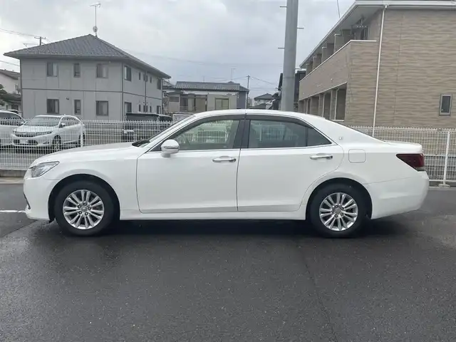 トヨタ クラウン ロイヤル ロイヤルサルーン i－Four 福島県 2013(平25)年 13.7万km ホワイトパールクリスタルシャイン ワンオーナー/純正HDDナビ/CD/DVD/BT/USB/フルセグTV/純正16インチAW(社外AW＋冬タイヤ積込)/クルーズコントロール/クリアランスソナー/ステアリングリモコン/バックカメラ/パワーシート/オートライト/キセノンライト/フォグライト/ビルトインETC/プッシュスタート/ドアバイザー/フロアマット