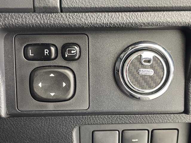 トヨタ ランドクルーザー プラド TX 愛知県 2014(平26)年 4.9万km ブラック 3インチリフトアップ/サンルーフ/社外ナビ/・Bluetooth/・CD/DVD/・フルセグテレビ/・SD音楽録音/バックカメラ/ETC/LEDヘッドライト/エンジンプッシュスタートボタン/オートライト/サイド/カーテンエアバッグ