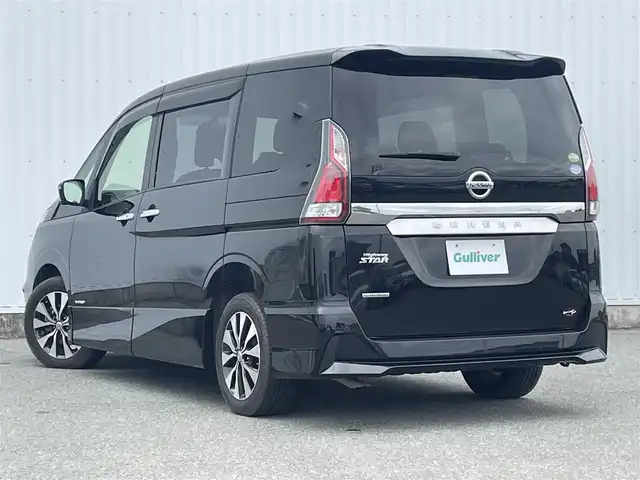 日産 セレナ ハイウェイスターVセレクションⅡ 福岡県 2018(平30)年 2.8万km ダイヤモンドブラック 防水シート車/フリップダウンモニター/アラウンドビューモニター/純正ナビ（ＭＭ３１８Ｄ－Ｗ）/フルセグＴＶ/BT/SD/AM/FM/エマージェンシーブレーキ/両側パワースライドドア/クルーズコントロール/LDW/インテリジェントパーキングアシスト/ＬＥＤオートライト/フォグランプ/純正ＡＷ/ステアリングリモコン/アイドリングストップ/スマートキー/プッシュスタート/ロールサンシェード/シートバックテーブル