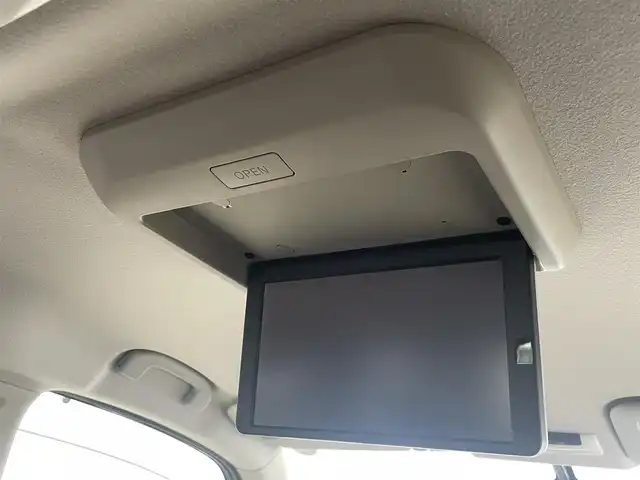 日産 セレナ ハイウェイスターVセレクションⅡ 福岡県 2018(平30)年 2.8万km ダイヤモンドブラック 防水シート車/フリップダウンモニター/アラウンドビューモニター/純正ナビ（ＭＭ３１８Ｄ－Ｗ）/フルセグＴＶ/BT/SD/AM/FM/エマージェンシーブレーキ/両側パワースライドドア/クルーズコントロール/LDW/インテリジェントパーキングアシスト/ＬＥＤオートライト/フォグランプ/純正ＡＷ/ステアリングリモコン/アイドリングストップ/スマートキー/プッシュスタート/ロールサンシェード/シートバックテーブル