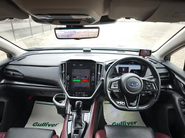 スバル レヴォーグ 1．8STIスポーツ EX 香川県 2021(令3)年 5.6万km クリスタルブラックシリカ 4WD/純正11.6型ナビ/フルセグTV/ハンズフリーパワーバックドア/バックモニター/ビルトインETC/ドライブレコーダー/全車速追従機能付クルーズコントロール/衝突被害軽減ブレーキ/前後AT誤発進抑制/車線逸脱抑制/車線変更アシスト/ドライバー異常時対応システム/デジタルルームミラー/ステアリング連動フルLEDヘッドランプ/LEDフロントフォグランプ/革巻きステアリング/パドルシフト/ツートーン革シート/全席シートヒーター/前席パワーシート/運転席ポジションメモリー機能/STIエアロ(F/S/R)/RSRサスペンション/社外18インチアルミホイール/純正サス・AW車載/スマートキー/プッシュエンジンスタート/禁煙車