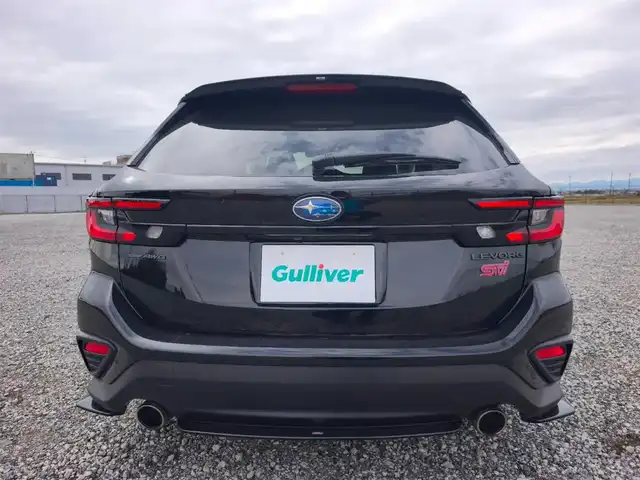 スバル レヴォーグ 1．8STIスポーツ EX 香川県 2021(令3)年 5.6万km クリスタルブラックシリカ 4WD/純正11.6型ナビ/フルセグTV/ハンズフリーパワーバックドア/バックモニター/ビルトインETC/ドライブレコーダー/全車速追従機能付クルーズコントロール/衝突被害軽減ブレーキ/前後AT誤発進抑制/車線逸脱抑制/車線変更アシスト/ドライバー異常時対応システム/デジタルルームミラー/ステアリング連動フルLEDヘッドランプ/LEDフロントフォグランプ/革巻きステアリング/パドルシフト/ツートーン革シート/全席シートヒーター/前席パワーシート/運転席ポジションメモリー機能/STIエアロ(F/S/R)/RSRサスペンション/社外18インチアルミホイール/純正サス・AW車載/スマートキー/プッシュエンジンスタート/禁煙車