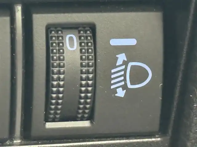 トヨタ ノア S－G 千葉県 2022(令4)年 3.1万km アティチュードブラックマイカ 10.5ディスプレイオーディオ/ナビ/CD/DVD/BT/フルセグ/バックカメラ/ETC2.0/片側パワースライド/レーダークルーズコントロール/トヨタセーフティセンス/コーナーセンサー/LEDライト