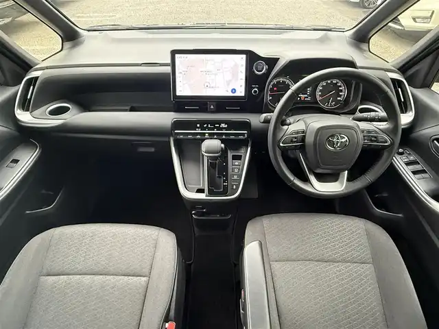 トヨタ ノア S－G 千葉県 2022(令4)年 3.1万km アティチュードブラックマイカ 10.5ディスプレイオーディオ/ナビ/CD/DVD/BT/フルセグ/バックカメラ/ETC2.0/片側パワースライド/レーダークルーズコントロール/トヨタセーフティセンス/コーナーセンサー/LEDライト