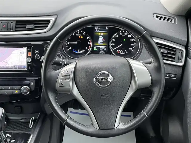 日産 エクストレイル ハイブリッド 20X エマージェンシーブレーキ 岩手県 2015(平27)年 9.8万km ブリリアントホワイトパール 【(株)IDOMが運営する【じしゃロン盛岡店】の自社ローン対象車両になります。こちらは現金ご利用時の価格です。自社ローンご希望の方は別途その旨お申付け下さい。】/衝突軽減システム/カプロンシート/純正ナビ/CD/DVD/フルセグ/Bluetooth/SD/プッシュスタート/スマートキー/LEDヘッドライト/オートライト/フォグライト/革巻きステアリング/バックカメラ/ETC/ドライブレコーダー