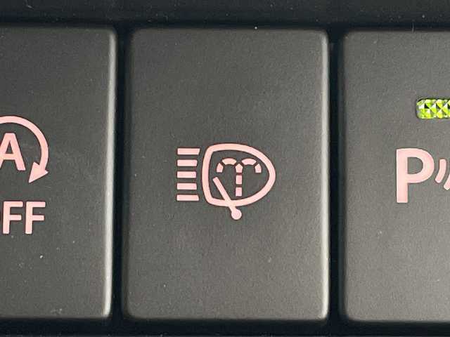 スズキ ジムニー シエラ JC 群馬県 2025(令7)年 0.6万km シフォンアイボリーメタリックブラック2トーンルーフ アルパイン９型ディスプレイオーディオ　バックカメラ　ＥＴＣ　前後ドラレコ　クルーズコントロール　衝突被害軽減ブレーキ　レーンアシスト　ＬＥＤヘッドライト　オートライト　ヒルディセントコントロール　禁煙