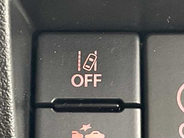 スズキ ジムニー シエラ JC 群馬県 2025(令7)年 0.6万km シフォンアイボリーメタリックブラック2トーンルーフ アルパイン９型ディスプレイオーディオ　バックカメラ　ＥＴＣ　前後ドラレコ　クルーズコントロール　衝突被害軽減ブレーキ　レーンアシスト　ＬＥＤヘッドライト　オートライト　ヒルディセントコントロール　禁煙