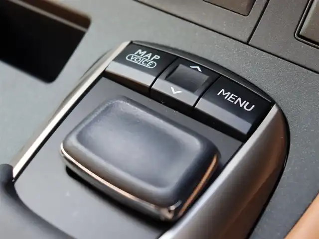 レクサス ＣＴ 200h バージョンL 宮城県 2016(平28)年 0.8万km レッドマイカクリスタルシャイン 純正ナビ/バックカメラ/ワンセグTV/パドルシフト/レザーシート/前席パワーシート/前席シートヒーター/ステアリングヒーター/純正アルミ夏タイヤ17インチ/クルーズコントロール/コーナーセンサー/横滑り防止装置/ETC2.0/社外ドライブレコーダー/プッシュスタート