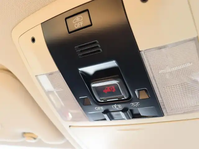 レクサス ＣＴ 200h バージョンL 宮城県 2016(平28)年 0.8万km レッドマイカクリスタルシャイン 純正ナビ/バックカメラ/ワンセグTV/パドルシフト/レザーシート/前席パワーシート/前席シートヒーター/ステアリングヒーター/純正アルミ夏タイヤ17インチ/クルーズコントロール/コーナーセンサー/横滑り防止装置/ETC2.0/社外ドライブレコーダー/プッシュスタート