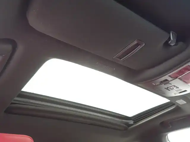 レクサス ＥＳ 300h Fスポーツ 山形県 2019(平31)年 5.9万km ホワイトノーヴァガラスフレーク 4WD/衝突被害軽減システム/サンルーフ/純正メモリナビ/　　【CD DVD BT フルセグ USB AUX】/レーダークルーズコントロール/LEDオートライト/レザーシート/シートヒーター/エアシート/パワーシート/純正18インチアルミホイール/コーナーセンサー/ステアリングヒーター/ステアリングスイッチ/パドルシフト/電動格納ウィンカーミラー/スマートキー/カードキー/ETC2.0