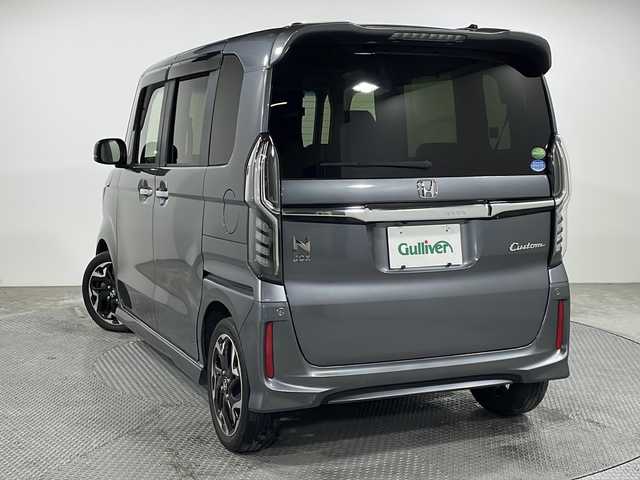 ホンダ Ｎ ＢＯＸ カスタム G L ターボ ホンダセンシング 広島県 2019(令1)年 3.6万km シャイニンググレーM ホンダセンシング/・衝突軽減ブレーキ/・誤発進抑制機能/・アダプティブクルーズコントロール/・オートハイビーム/・車線維持支援システム/純正8型ナビ（VXU-207NBi）/バックカメラ/両側パワースライドドア/ドライブレコーダー/ETC/ハーフレザーシート/LEDヘッドランプ/LEDフォグランプ/純正１５インチアルミホイール(165/55/R15)/エアバッグ(運転席/助手席/サイド/カーテン)