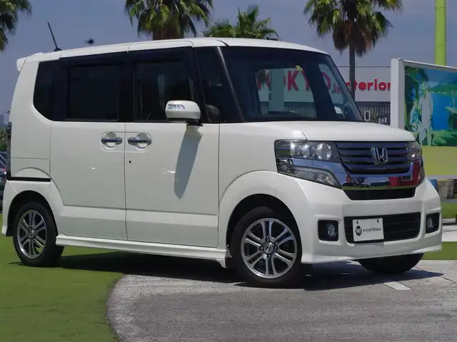 ホンダ Ｎ ＢＯＸ カスタム G Aパッケージ 千葉県 2014(平26)年 4.9万km プレミアムホワイトパール CCTBA（シティブレーキアクティブシステム）　　/両側パワースライドドア/純正メモリーナビ/【CD再生機能】/バックカメラ/ETC/HIDヘッドライト/フォグライト/ウインカーミラー/純正14インチアルミホイル/サイド/カーテンエアバッグ/スマートキー