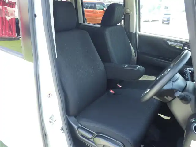 ホンダ Ｎ ＢＯＸ カスタム G Aパッケージ 千葉県 2014(平26)年 4.9万km プレミアムホワイトパール CCTBA（シティブレーキアクティブシステム）　　/両側パワースライドドア/純正メモリーナビ/【CD再生機能】/バックカメラ/ETC/HIDヘッドライト/フォグライト/ウインカーミラー/純正14インチアルミホイル/サイド/カーテンエアバッグ/スマートキー