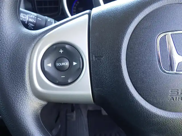 ホンダ Ｎ ＢＯＸ カスタム G Aパッケージ 千葉県 2014(平26)年 4.9万km プレミアムホワイトパール CCTBA（シティブレーキアクティブシステム）　　/両側パワースライドドア/純正メモリーナビ/【CD再生機能】/バックカメラ/ETC/HIDヘッドライト/フォグライト/ウインカーミラー/純正14インチアルミホイル/サイド/カーテンエアバッグ/スマートキー