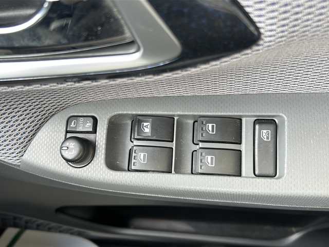 ダイハツ ムーヴ カスタム X ハイパー SAⅡ 愛知県 2016(平28)年 5.7万km ナイトシャドーパープルクリスタルM 【(株)IDOMが運営する【じしゃロン名古屋鳴海店】の自社ローン対象車両になります。こちらは現金ご利用時の価格です。自社ローンご希望の方は別途その旨お申付け下さい。】/社外SDナビ【MDV-D403W】/（AM/FM/CD/DVD/BT/USB/SD/ワンセグ）/バックカメラ/社外14インチアルミホイール/純正14インチアルミホイール夏タイヤ車載/オートLEDヘッドライト/フロントフォグランプ/プッシュスタート/スペアキー（1本）/盗難防止装置/ハーフレザーシート/コーナーセンサー(後のみ)/純正フロアマット