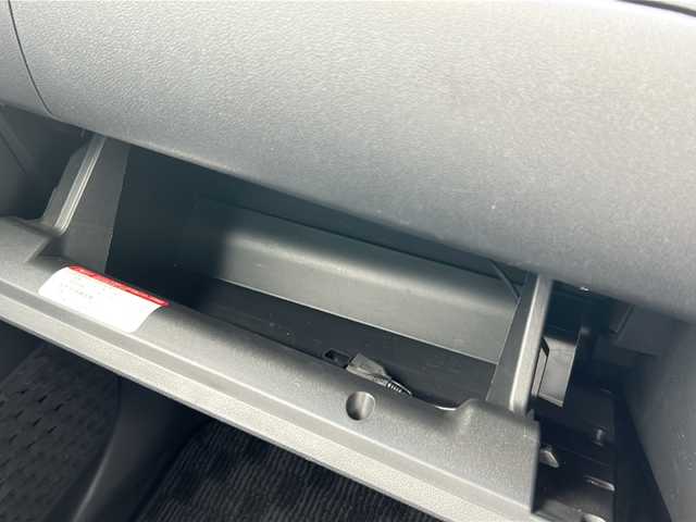 ダイハツ ムーヴ カスタム X ハイパー SAⅡ 愛知県 2016(平28)年 5.7万km ナイトシャドーパープルクリスタルM 【(株)IDOMが運営する【じしゃロン名古屋鳴海店】の自社ローン対象車両になります。こちらは現金ご利用時の価格です。自社ローンご希望の方は別途その旨お申付け下さい。】/社外SDナビ【MDV-D403W】/（AM/FM/CD/DVD/BT/USB/SD/ワンセグ）/バックカメラ/社外14インチアルミホイール/純正14インチアルミホイール夏タイヤ車載/オートLEDヘッドライト/フロントフォグランプ/プッシュスタート/スペアキー（1本）/盗難防止装置/ハーフレザーシート/コーナーセンサー(後のみ)/純正フロアマット