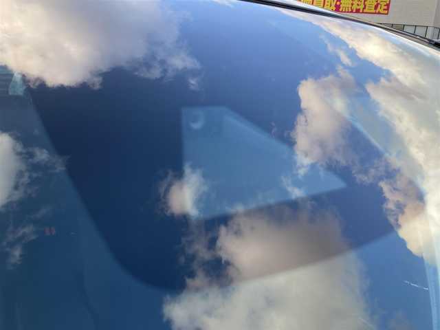トヨタ プリウス S 島根県 2019(平31)年 3.5万km アティチュードブラックマイカ 純正ナビ/ワンセグ/CD/BT/バックカメラ/前方ドライブレコーダー/ビルトインETC/トヨタセーフティセンス/レーダークルーズコントロール/前後コーナーセンサー/LEDヘッドライト/WORK EMOTION１７インチアルミ/プッシュエンジンスタート/アイドリングストップ/フロアマット/ドアバイザー/取扱説明書/スペアキー/純正サマーセット積み込み（タイヤ溝3部山）