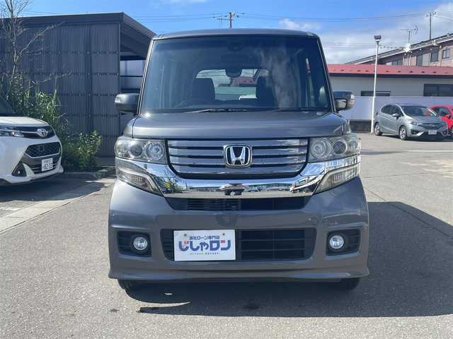 ホンダ Ｎ ＢＯＸ カスタム G SSパッケージ 秋田県 2014(平26)年 8.9万km ポリッシュドメタルメタリック (株)IDOMが運営する【じしゃロン 秋田店】の自社ローン専用車両になります。こちらは現金またはオートローンご利用時の価格です。自社ローンご希望の方は別途その旨お申付け下さい/メモリナビ/ワンセグテレビ/バックカメラ/ウィンカーミラー/ドアバイザー/プッシュスタート/両側パワースライドドア/シートヒーター/スマートキー