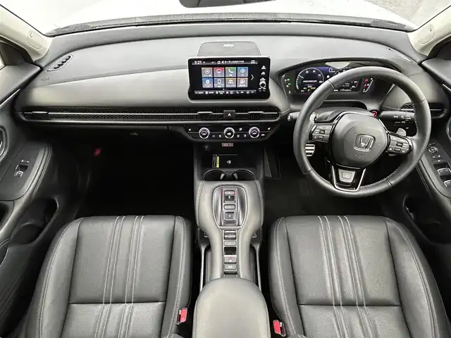 ホンダ ＺＲ－Ｖ ハイブリッド e:HEV Z 群馬県 2023(令5)年 1.3万km プラチナホワイトパール ＢＯＳＥプレミアムサウンド　純正コネクトナビ　マルチビューモニター　パワーバックドア　アダプティブクルーズコントロール　ＡＨＢ　シートヒーター　純正１８インチＡＷ　　ＢＳＭ　ワイヤレス充電器　禁煙車