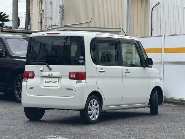 ダイハツ タント X リミテッド 愛知県 2012(平24)年 4.7万km パールホワイトⅢ /禁煙車//ワンオーナー//純正HDDナビ//AM/FM/AUX/CD/SD/地デジ//パワースライドドア//ETC//アイドリングストップ//スペアタイヤ//純正シートカバー//純正フロアマット//純正ドアバイザー//スマートキー//保証書/取扱説明書