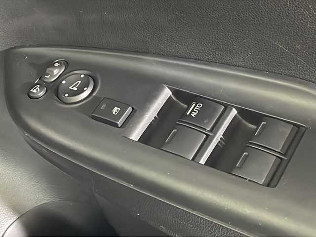 ホンダ シャトル ハイブリッド X ホンダセンシング 沖縄県 2018(平30)年 6.5万km ミッドナイトブルービームM 県外仕入　/禁煙車　/純正ナビ/→【ＣＤ／ＤＶＤ／フルセグＴＶ／ＢＴ】　/バックカメラ　/前方ドライブレコーダー　/ＥＴＣ　/レーダークルーズコントロール/パドルシフト　/衝突被害軽減システム/レーンキープアシスト　/純正ＬＥＤヘッドライト　/オートライト/フォグランプ　/プッシュスタート/スマートキー