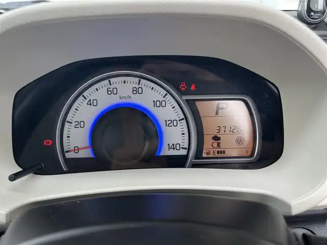 マツダ キャロル 高知県 2015(平27)年 3.8万km スペリアホワイト 社外ナビ/　CD/AM/FM/SD/AUX/アイドリングストップ/リモコンキー/ワンオーナー/フロアマット/コーナーセンサー/シートヒーター/ハロゲンヘッドライト/エアーコンディショナー/衝突被害軽減システム/横滑り防止装置/ABS/盗難防止装置