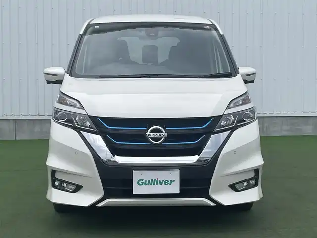 日産 セレナ e－パワー ハイウェイスター V 香川県 2019(平31)年 3.8万km ブリリアントホワイトパール 登録時走行距離：37659km/ディーラー純正9型ナビ/　フルセグTV/フリップダウンモニター/両側パワースライドドア/エマージェンシーブレーキ/レーダークルーズコントロール/レーンキープアシスト/クリアランスソナー/横滑り防止装置/LEDヘッドライト/オートライト/フォグランプ/ビルトインETC/ドライブレコーダー/ロールサンシェード/シートヒーター/ISOFIX/革巻きステアリング/ステアリングスイッチ/ステアリングヒーター/プッシュスタート/スマートキー/スペアキー