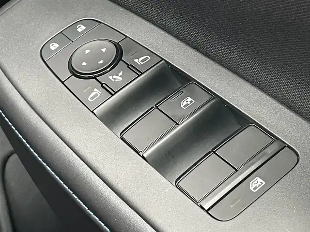 日産 ノート オーテック 千葉県 2021(令3)年 1.9万km 黒 オーテック専用合皮シート/純正ディスプレイオーディオ/全方位カメラ/Bluetooth/デジタルインナーミラー/ブラインドスポットモニター/オートハイビーム/ETC/レーンキープアシスト/衝突被害軽減システム