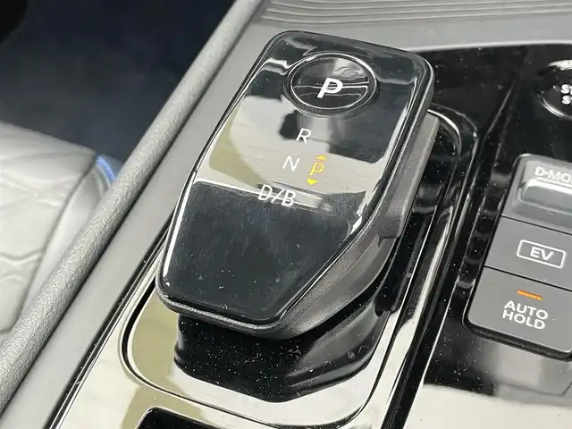 日産 ノート オーテック 千葉県 2021(令3)年 1.9万km 黒 オーテック専用合皮シート/純正ディスプレイオーディオ/全方位カメラ/Bluetooth/デジタルインナーミラー/ブラインドスポットモニター/オートハイビーム/ETC/レーンキープアシスト/衝突被害軽減システム