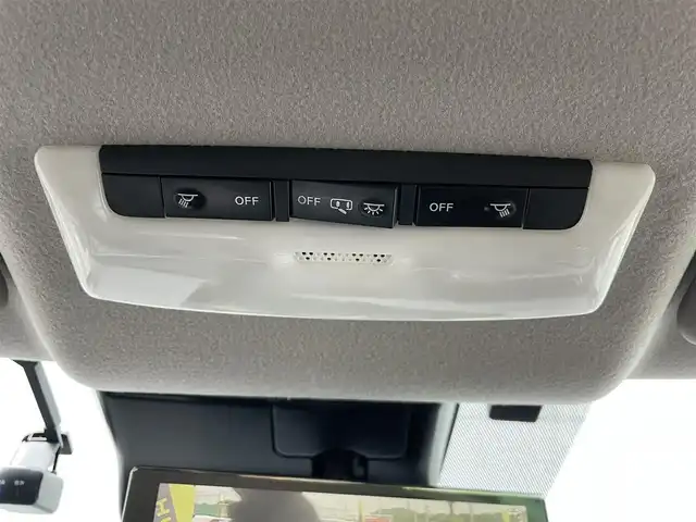 日産 ノート オーテック 千葉県 2021(令3)年 1.9万km 黒 オーテック専用合皮シート/純正ディスプレイオーディオ/全方位カメラ/Bluetooth/デジタルインナーミラー/ブラインドスポットモニター/オートハイビーム/ETC/レーンキープアシスト/衝突被害軽減システム