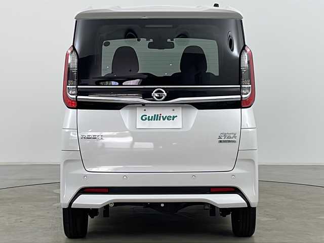 日産 ルークス HWS X プロパイロットED 道央・札幌 2023(令5)年 2.5万km ホワイトパール ・純正ナビ&CD&BT&SD/・スライドオートクロージャー/・ハンズフリーオートスライドドア/・アラウンドビューモニター/・フロント/サイド/バックカメラ/・プロパイロット/・インテリジェントエマージェンシーブレーキ/・車線逸脱防止支援システム/・車線逸脱警報/・前方衝突予測警報/・踏み間違い衝突防止アシスト/・標識検知機能/・先行車発進お知らせ/・ふらつき警報/・前席シートヒーター/・ETC/・純正フロアマット/・電動格納ミラー/・プッシュスタート/・LEDヘッドライト/・オートライト/・オートマチックハイビーム/・スマートキー/・スペアキー