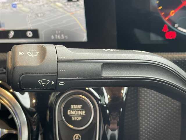 メルセデス・ベンツ ＣＬＡ２００ｄ AMGライン 高知県 2021(令3)年 3万km ポーラホワイト レーダーセーフティーパッケージ/レーンチェンジアシスト/アクティブレーンキーピングアシスト/ブラインドスポットアシスト/ハーフレザーシート/フロント席シートヒーター/フロント席メモリー付きパワーシート/純正前後ドライブレコーダー/純正ナビ/　【Bluetooth/USB】/バックカメラ