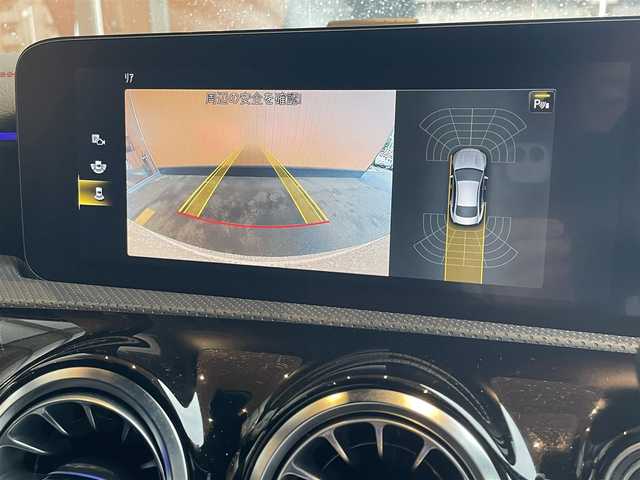 メルセデス・ベンツ ＣＬＡ２００ｄ AMGライン 高知県 2021(令3)年 3万km ポーラホワイト レーダーセーフティーパッケージ/レーンチェンジアシスト/アクティブレーンキーピングアシスト/ブラインドスポットアシスト/ハーフレザーシート/フロント席シートヒーター/フロント席メモリー付きパワーシート/純正前後ドライブレコーダー/純正ナビ/　【Bluetooth/USB】/バックカメラ