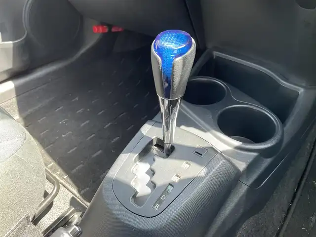 トヨタ アクア S 熊本県 2018(平30)年 3.8万km オレンジパールクリスタルシャイン 純正ナビ/・AM/FM/CD/SD/AUX/BT/・フルセグTV/・バックカメラ/ステアリングリモコン/電動格納ミラー/・ウィンカーミラー/ビルトインETC/HIDライト/・ヘッドライトレベライザー/ドアバイザー/社外フロアマット/ECOモード/EVモード/スマートキー/・スペアキー