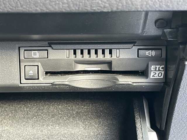 レクサス ＲＸ 300 Fスポーツ 滋賀県 2019(令1)年 4.3万km ヒートブルーコントラストレイヤリング Mark Levinson/純正ナビ/・フルセグTV/・Bluetooth/・CD/・DVD/・USB/・バックカメラ/ETC/ドラレコ/コーナーセンサー/レーダークルーズコントロール/レーンキープアシスト/プリクラッシュセーフティー/横滑り防止装置/オートライト/オートハイビーム/フォグランプ/電格ウィンカーミラー/パワーバックドア/レザーシート/パワーシート/メモリーシート/シートヒーター/エアーシート/センターデフロック/アイドリングストップ/プッシュスタート/スマートキー/フォグランプ