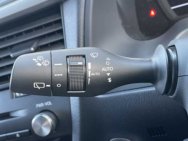 レクサス ＲＸ 300 Fスポーツ 滋賀県 2019(令1)年 4.3万km ヒートブルーコントラストレイヤリング Mark Levinson/純正ナビ/・フルセグTV/・Bluetooth/・CD/・DVD/・USB/・バックカメラ/ETC/ドラレコ/コーナーセンサー/レーダークルーズコントロール/レーンキープアシスト/プリクラッシュセーフティー/横滑り防止装置/オートライト/オートハイビーム/フォグランプ/電格ウィンカーミラー/パワーバックドア/レザーシート/パワーシート/メモリーシート/シートヒーター/エアーシート/センターデフロック/アイドリングストップ/プッシュスタート/スマートキー/フォグランプ