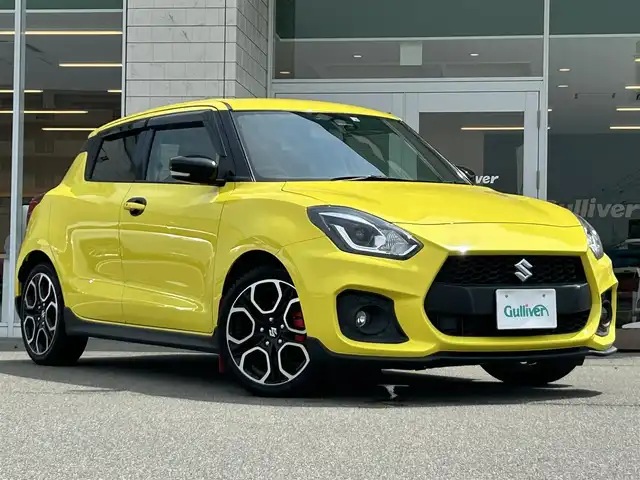スズキ スイフト スポーツ 兵庫県 2022(令4)年 2.3万km チャンピオンイエロー デュアルセンサーブレーキサポート　/純正ナビ　/USB　/バックカメラ　/追従クルーズコントロール　/ETC　/シートヒーター　/横滑り防止装置/レーンキープアシスト　/LEDヘッドライト　/衝突被害軽減システム　/純正アルミ