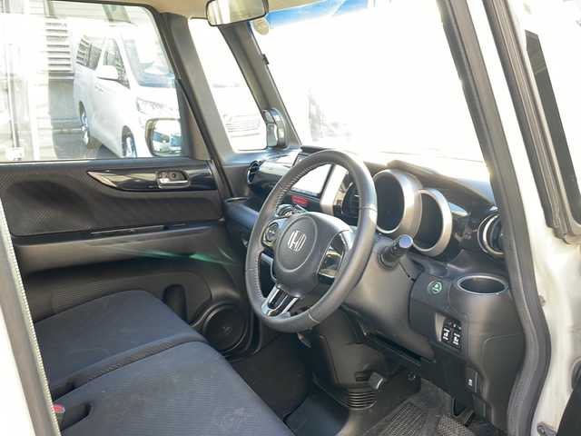 ホンダ Ｎ ＢＯＸ G SSパッケージ 道央・札幌 2013(平25)年 10.3万km プレミアムホワイトパール (株)IDOMが運営する【じしゃロン札幌店】の自社ローン専用車両になりますこちらは現金またはオートローンご利用価格です。自社ローンご希望の方は別途その旨お申し付けください。/・社外ナビ/・フルセグ/CD/DVD/FM/AM/・両側電動スライドドア/・プッシュスタート/・スマートキー/・オートライト/・純正フロアマット