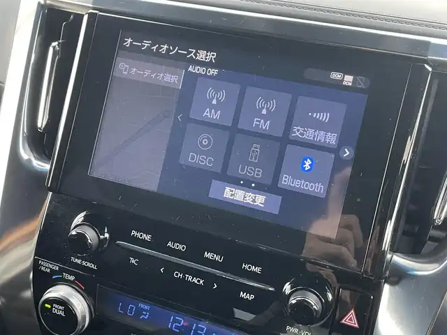 トヨタ アルファード S タイプゴールド 道央・札幌 2020(令2)年 3.9万km ホワイトパールクリスタルシャイン ・４WD/・衝突軽減ブレーキ/・寒冷地仕様/・純正ディスプレイオーディオ/　CD＆DVD＆BT/・バックカメラ/・両側パワースライドドア/・パワーバックドア/・フリップダウンモニター/・コーナーセンサー/・レーンキープアシスト/・レーダークルーズコントロール/・ハーフレザーシート/・前後ドライブレコーダー/・オートライト/・オートエアコン/・アイドリングストップ/・プッシュスタート/・スマートキー/・ビルトインETC/・MT付きAT/・純正フロアマット/・ドアバイザー/・ウィンカーミラー/・フォグライト/・LEDヘッドライト